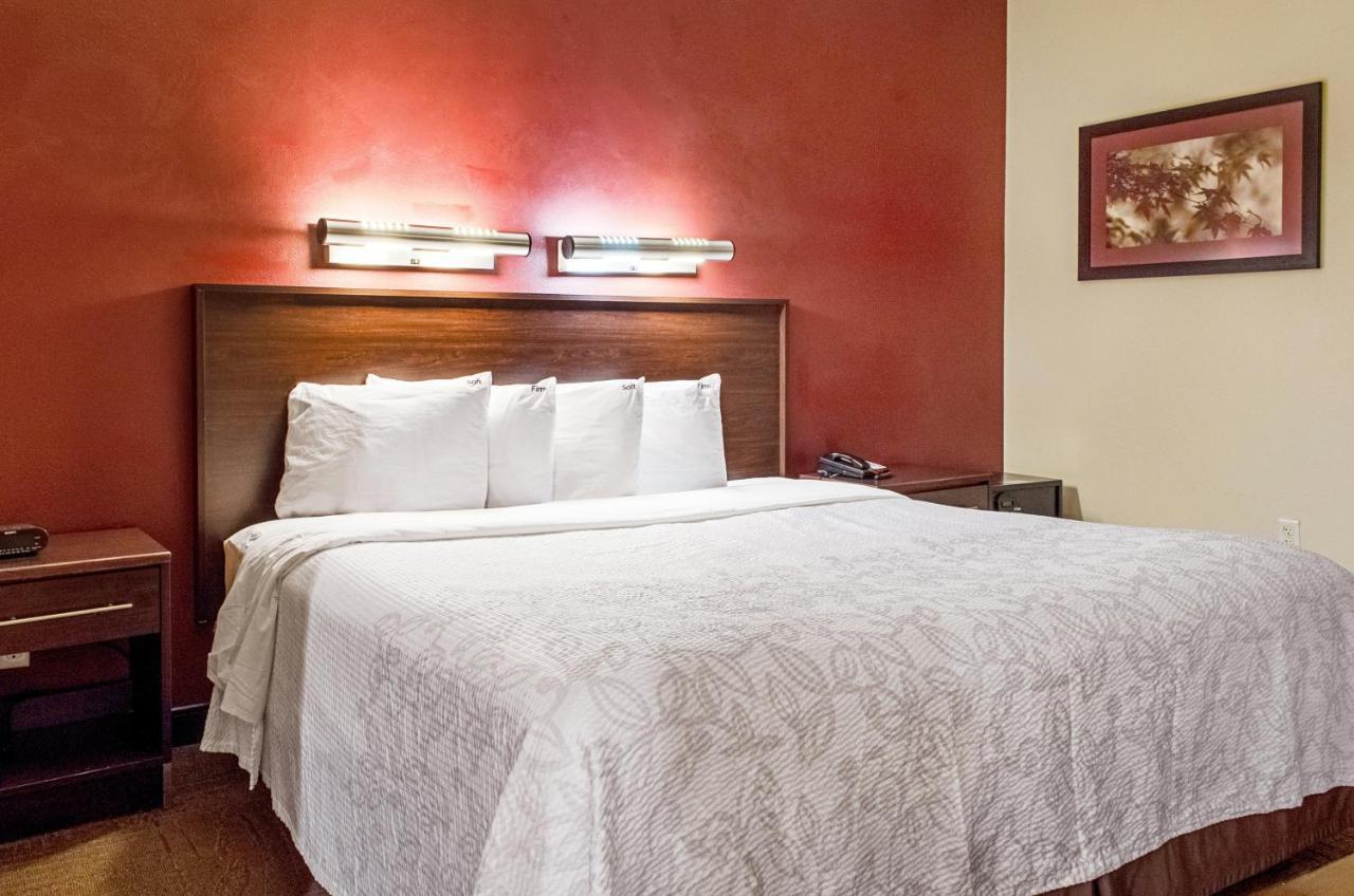 Hotel Red Roof Henderson
