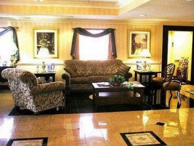 Red Roof Hotel 3*