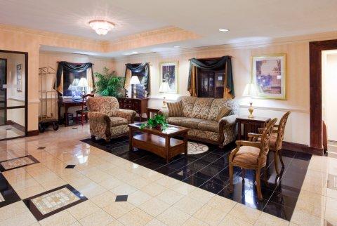 Hotel Red Roof 3*